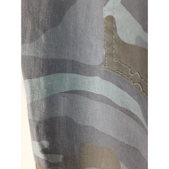 Gigi Moda Women's Blue Camo Mid Rise Straight Leg Jeans Pants Lightweight 30 - Picture 11 of 11